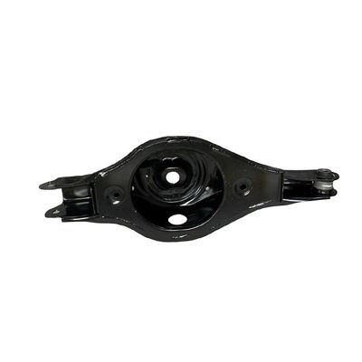 551B0-3JA0A Peças para automóveis Rera Wishbone Control Arm para Nissan Pathfinder R51 2013-2019
