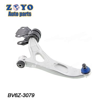 BV6Z-3079 Braço de comando de alumínio inferior dianteiro esquerdo para Ford Focus SE 12-17 e Standard
