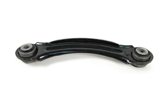 O motor do modelo CRYSLER 300 DODGE CHARGER 2005-2017 com suspensão traseira superior e braço de balanço OE NO 4782735AA