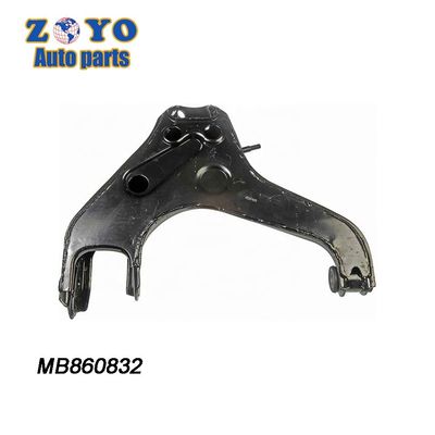 Partes de suspensão dianteira de aço SPHC para Mitsubishi Montero 1994- Braço de comando ajustável