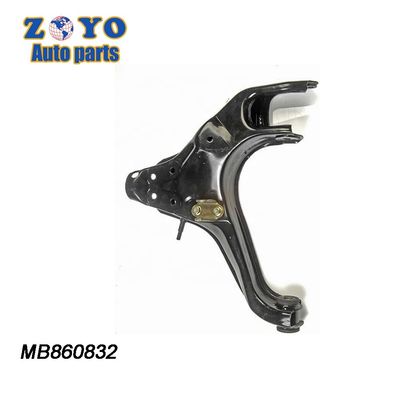 Partes de suspensão dianteira de aço SPHC para Mitsubishi Montero 1994- Braço de comando ajustável
