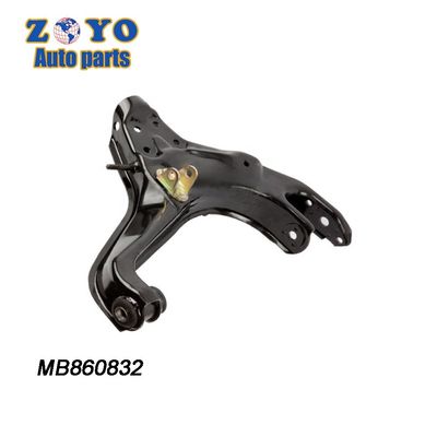 Partes de suspensão dianteira de aço SPHC para Mitsubishi Montero 1994- Braço de comando ajustável