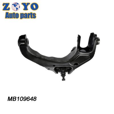 OE NO. MB633264 MB633265 Covas de borracha natural para Mitsubishi L200 Braço de comando inferior
