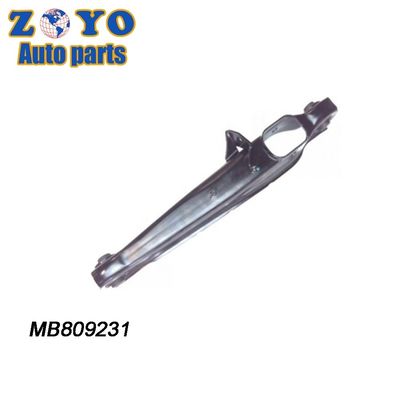 Braço de comando traseiro inferior para Mitsubishi Mirage CJ A hatchback Referência NO. 71515R