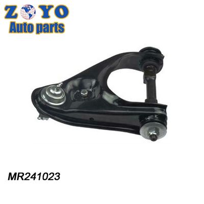 1986-1996 Mitsubishi L200 Suspensão Parts Left Lower Control Arm com 40 CR Ball Joint