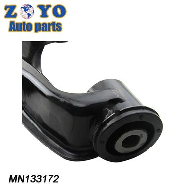 V9 W Braço de comando inferior dianteiro direito para Mitsubishi Montero EUR Precision Engineered